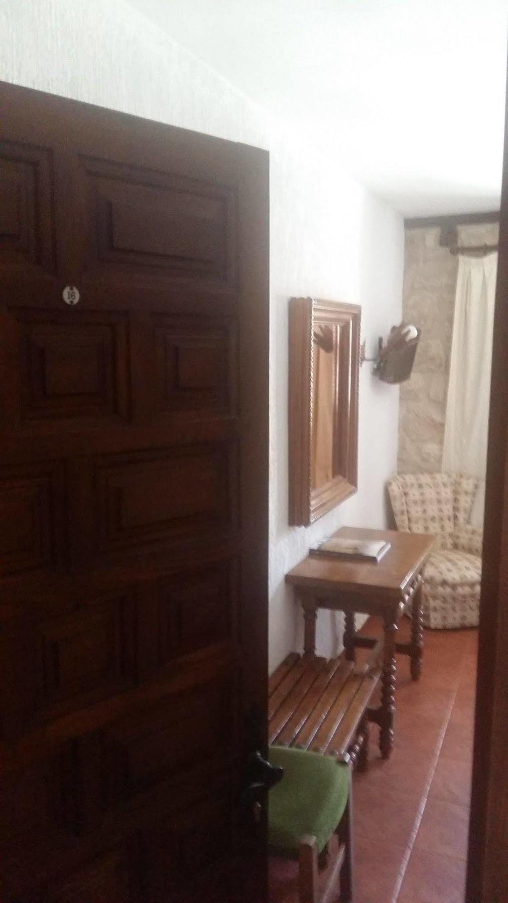 Hotel Tres Coronas De Silos Santo Domingo De Silos Ngoại thất bức ảnh